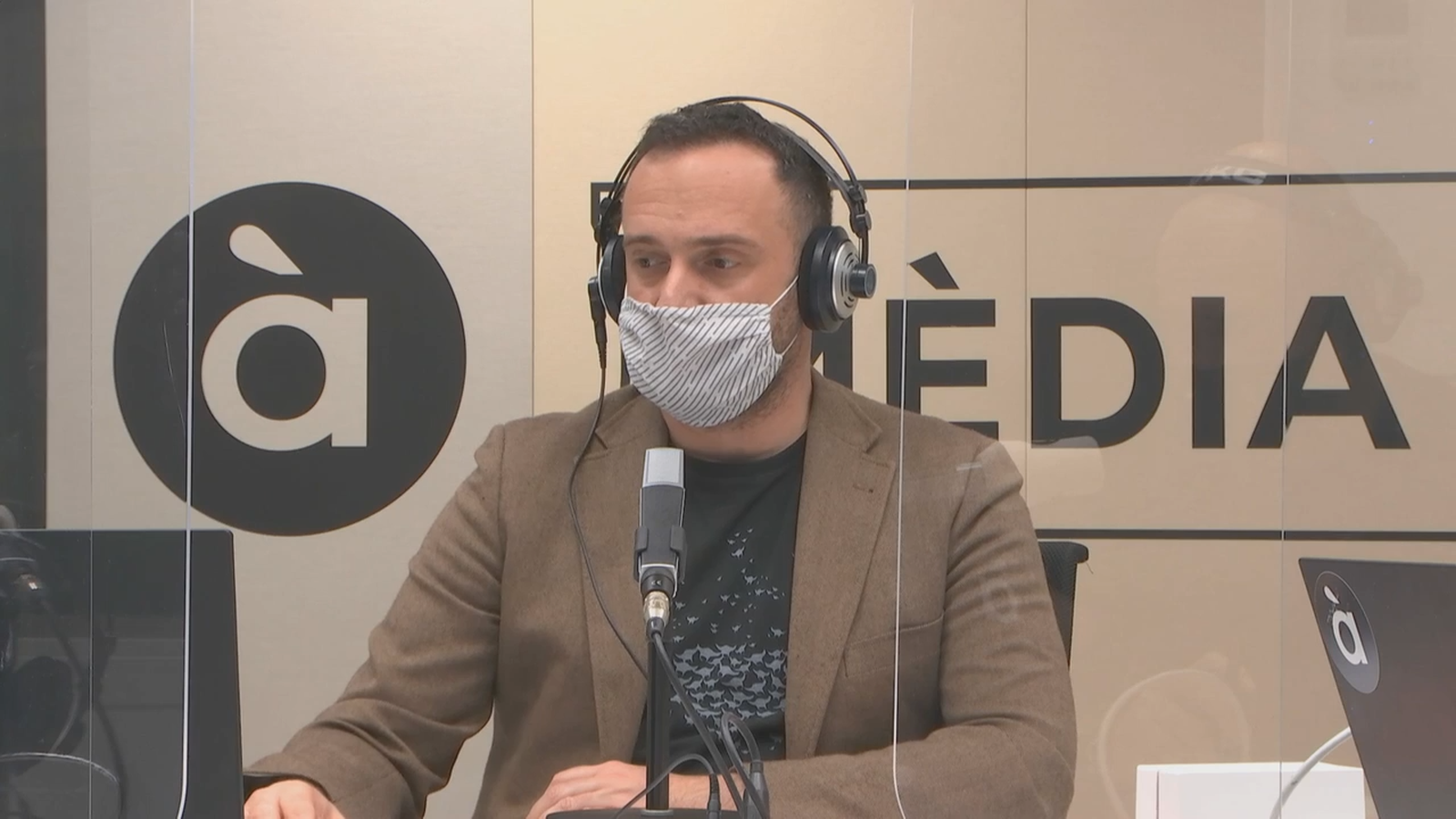Línia de fons  Streaming 23.03.2021
