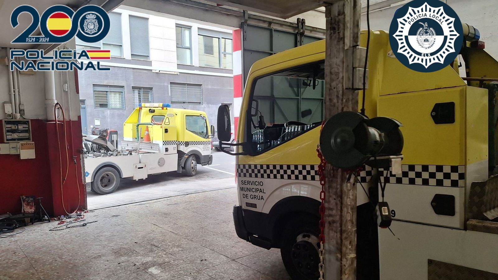 Grues municipals que van traslladar els vehicles implicats en fets delictius fins al depòsit municipal