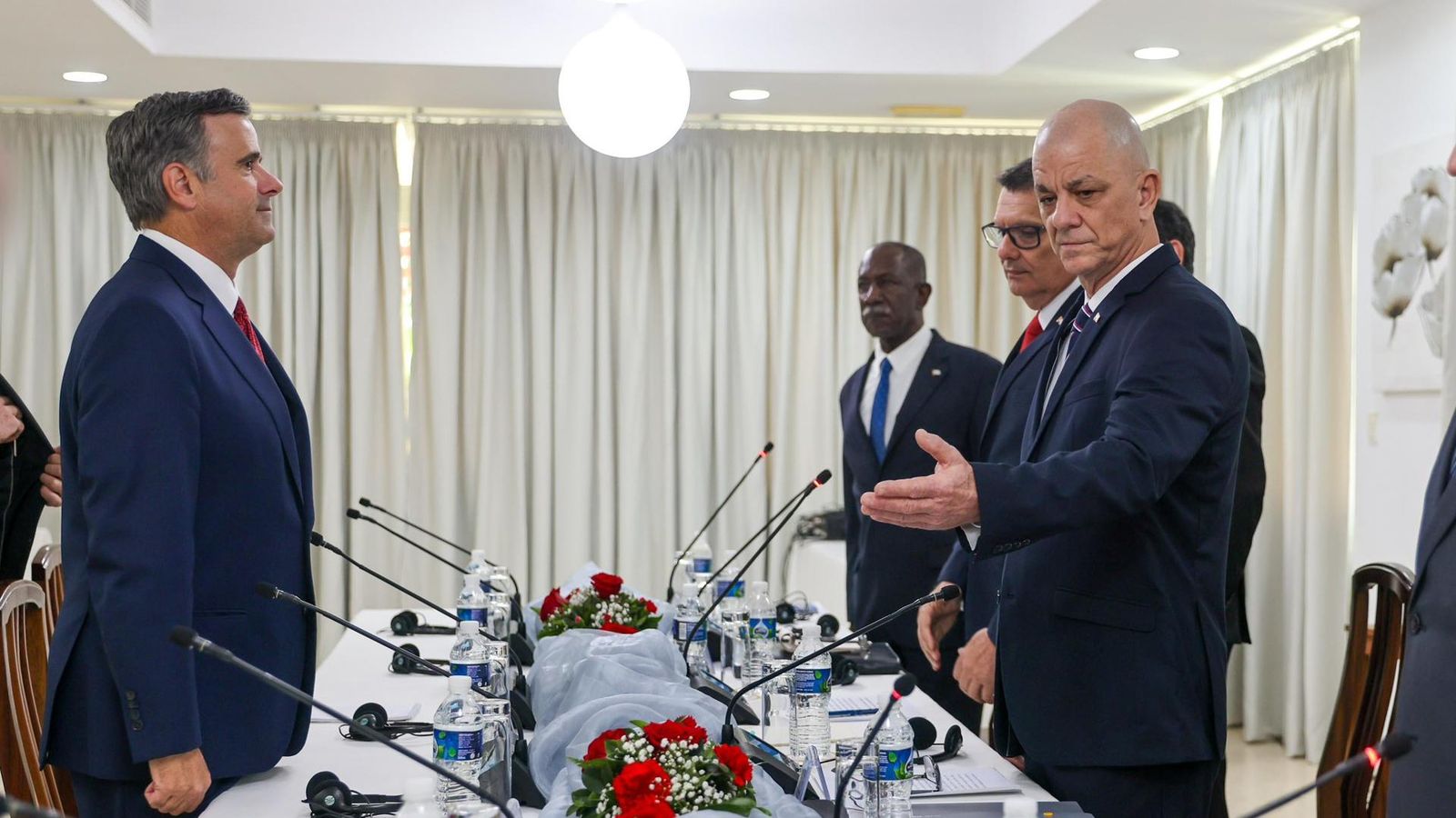 El director de la CIA visita Cuba