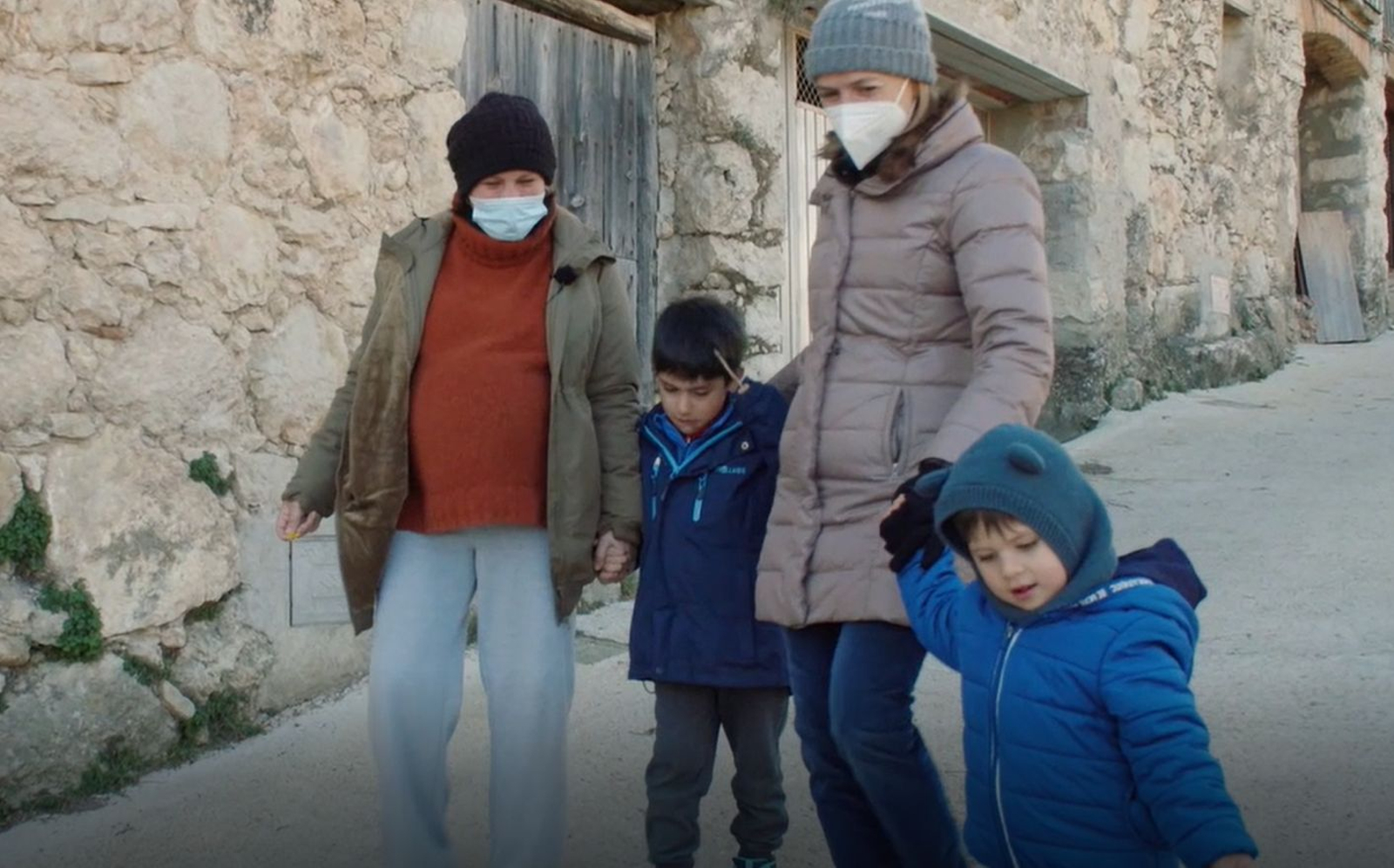 Carolina Femenia amb els menuts entrevistats