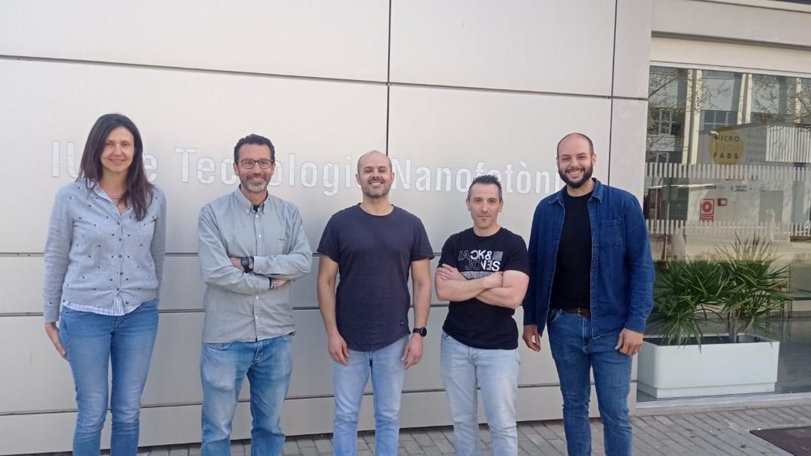 Maribel Gómez (NTC), Amadeu Griol (NTC), Carlos García (DAS), Sergio Lechago (DAS) i Adrián Colomer (CVBlab-HumanTech)