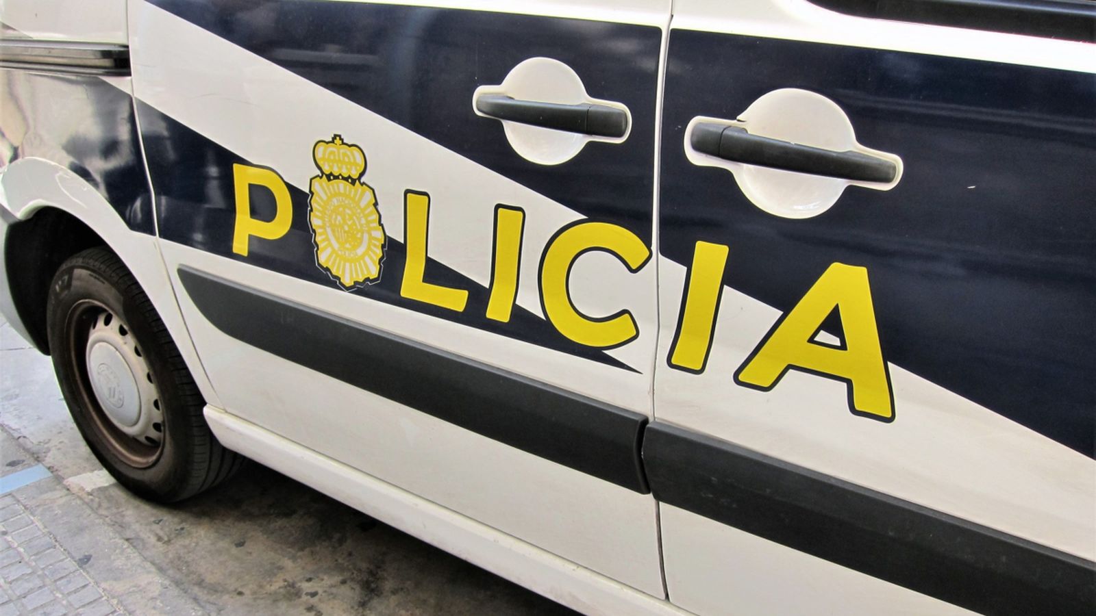 Mor una bebé de 10 mesos després que l\'avi l\'oblidara en el cotxe a Manacor