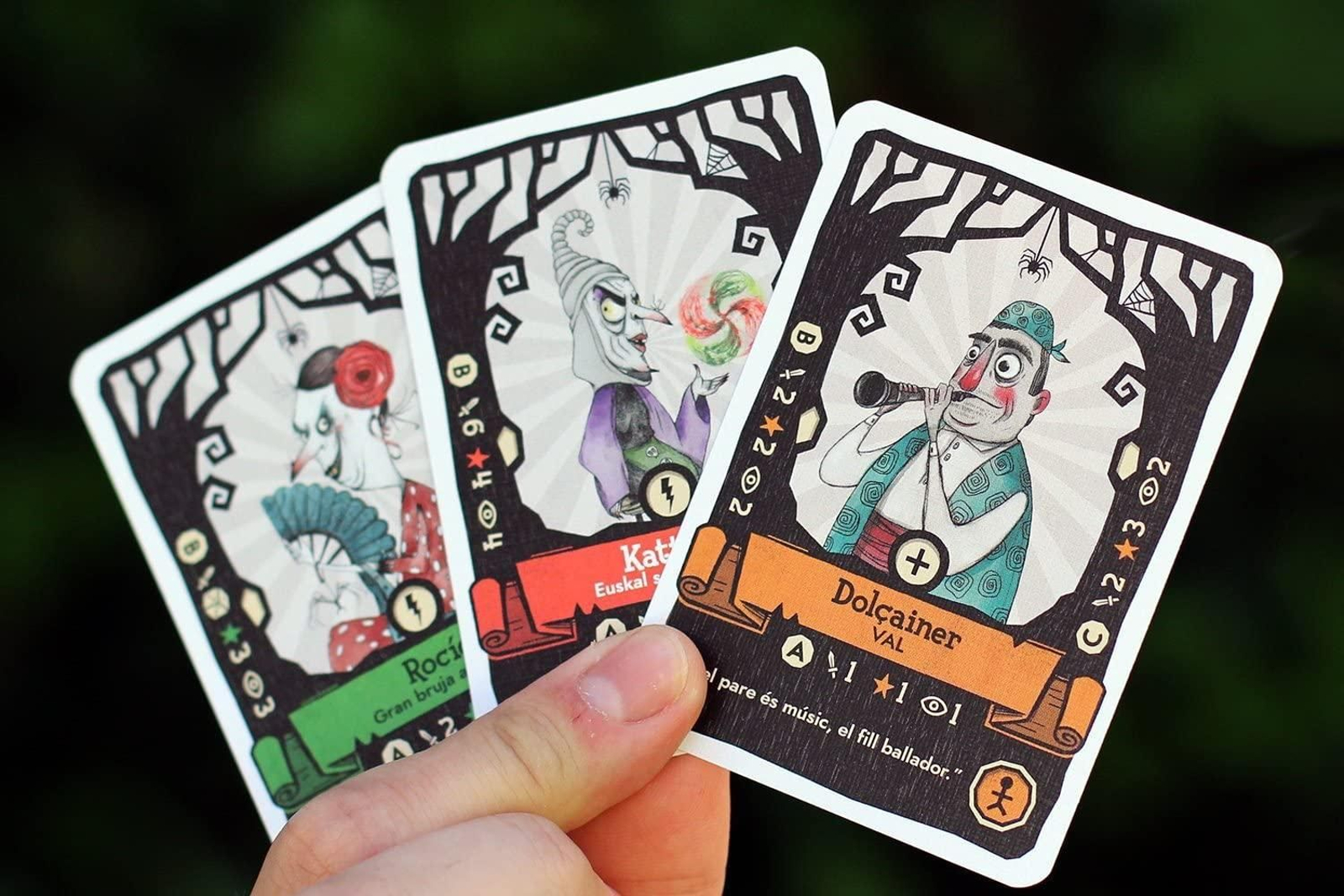 Imatge d'arxiu d'algunes cartes de l'Alakazum