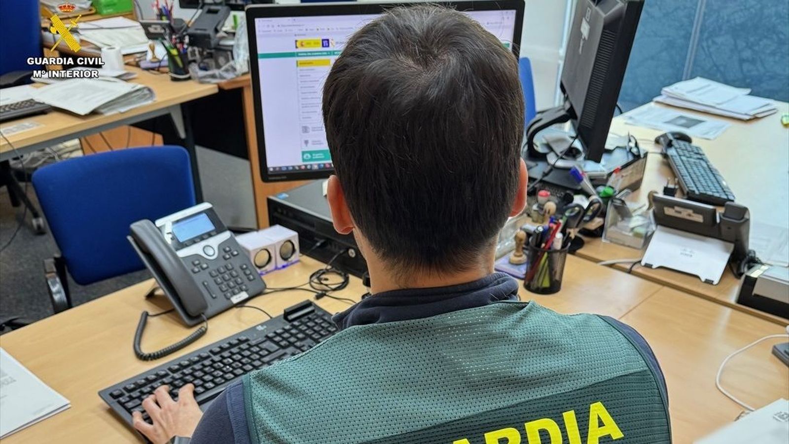 Un agent de la guàrdia civil en una imatge d'arxiu