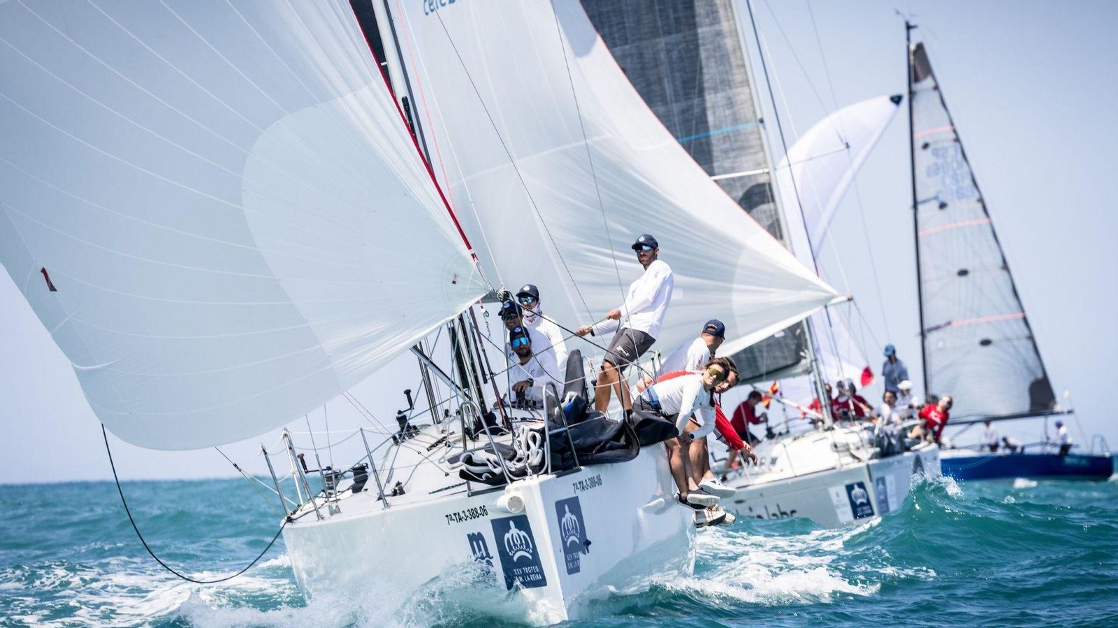 thumbnail MON TrofeoSMLaReina L5A9030