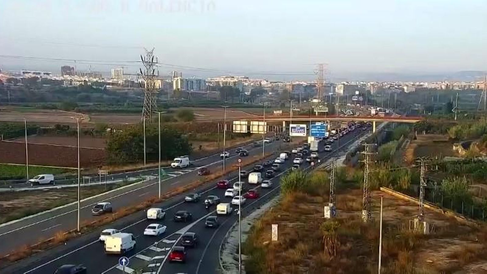 Retencions este divendres en els accessos a València