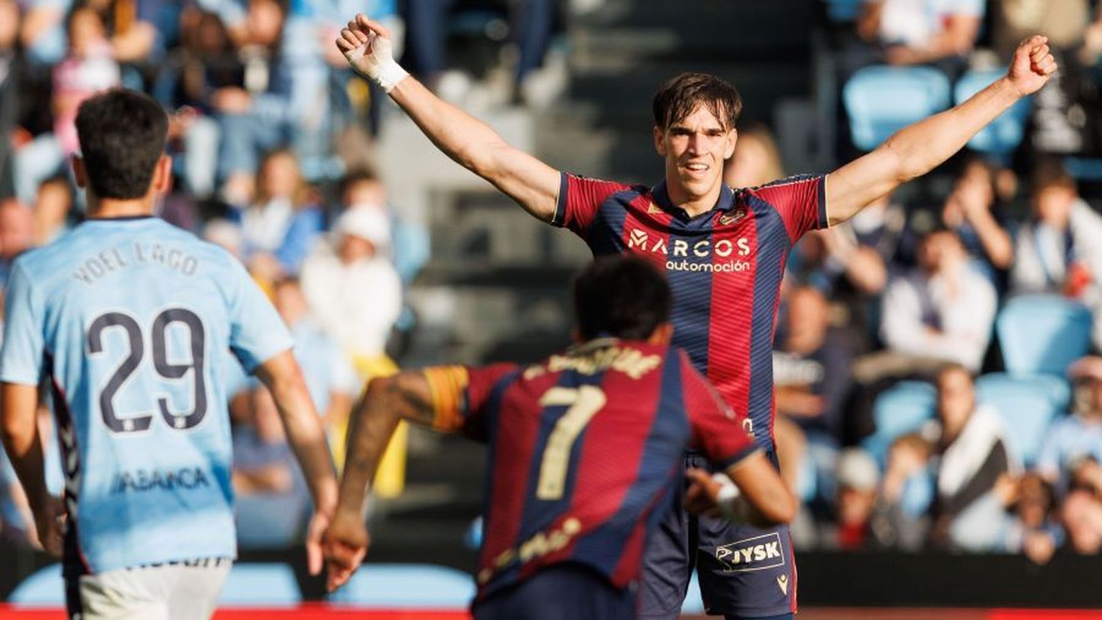 Espí i Brugué celebren el gol del triomf