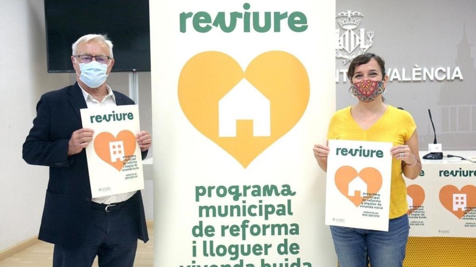 Joan Ribó en la presentació del pla Reviure