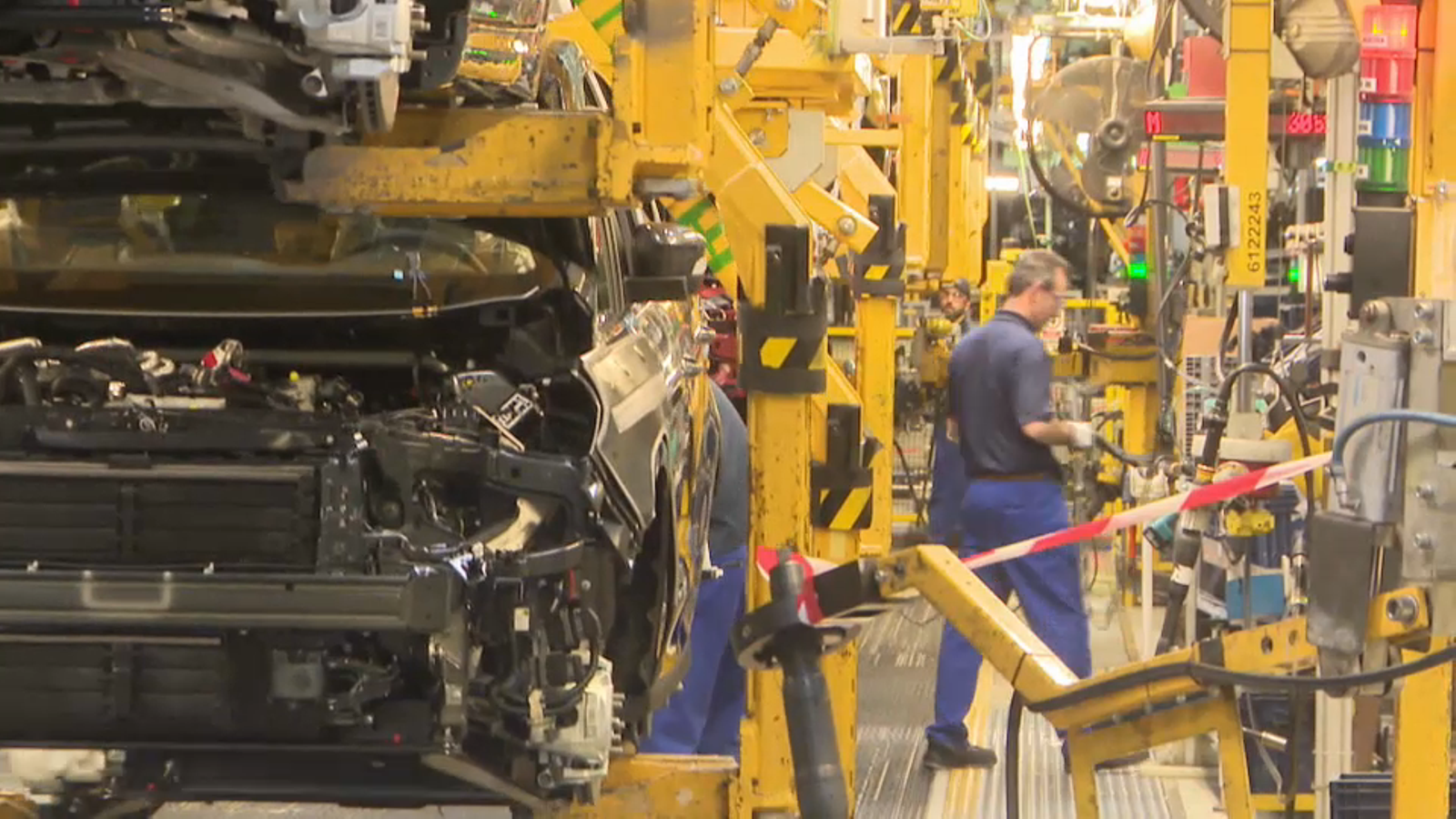 Imatge d'una cadena de muntatge a Ford Almussafes