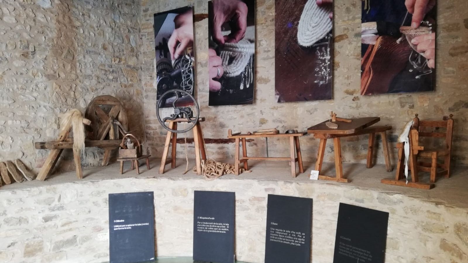 La Mata és considerada un exemple d'integració de població estrangera.