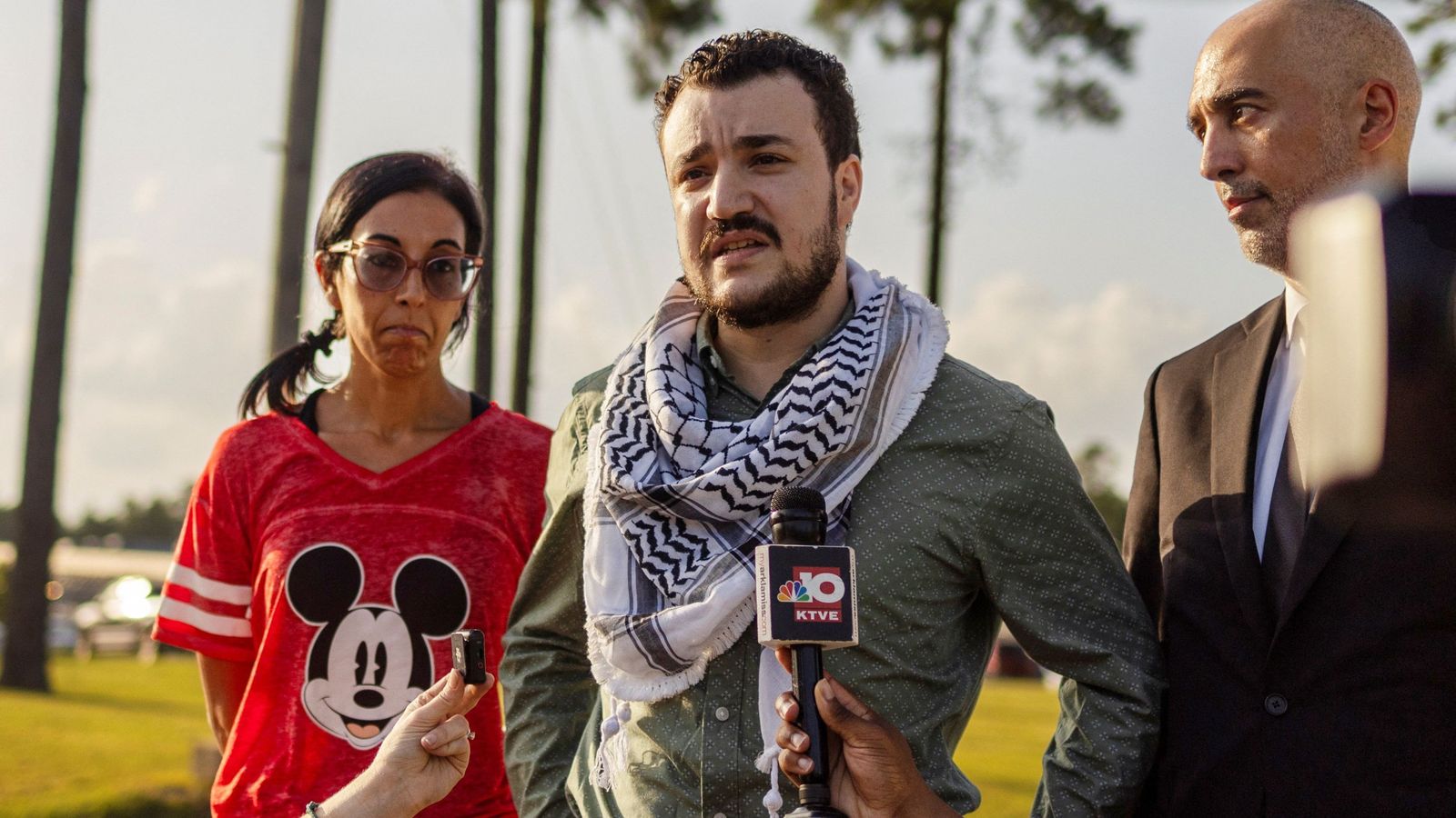 Mahmoud Khalil després de l'alliberament