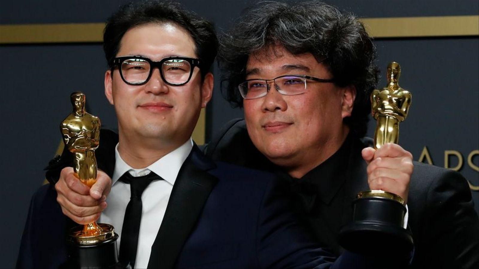 L'equip de direcció de 'Paràsits', guanyadora de l'Oscar a millor pel·lícula de 2020