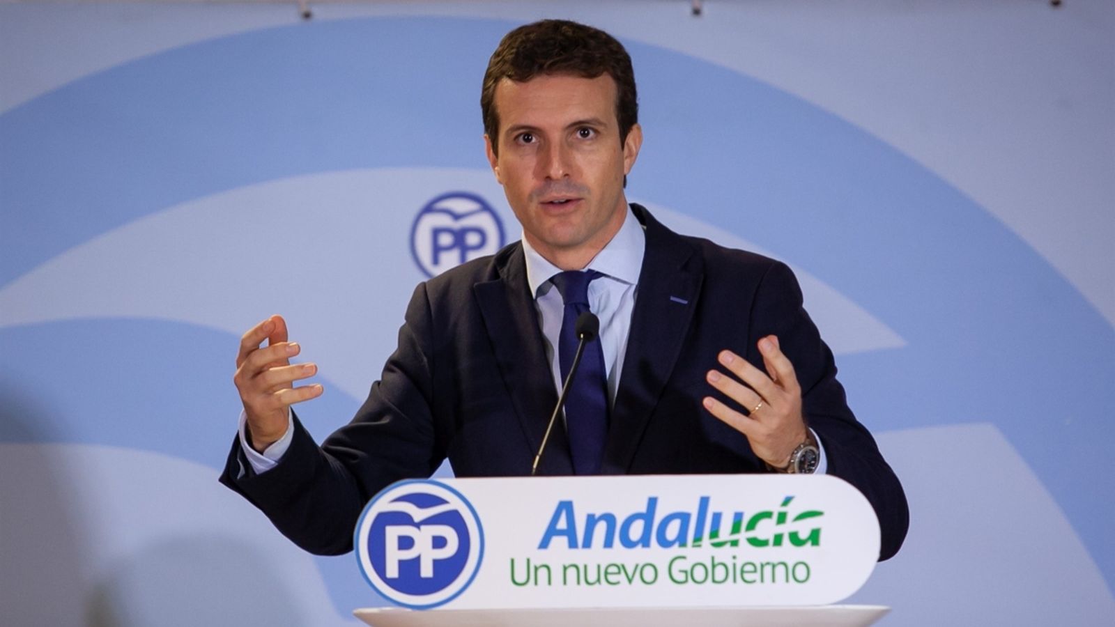 Casado demana la il·legalització dels partits que encoratgen la violència a Catalunya