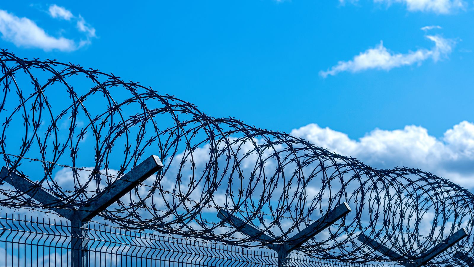 Cobertura i anàlisi del conflicte diplomàtic i humà a la frontera de Ceuta