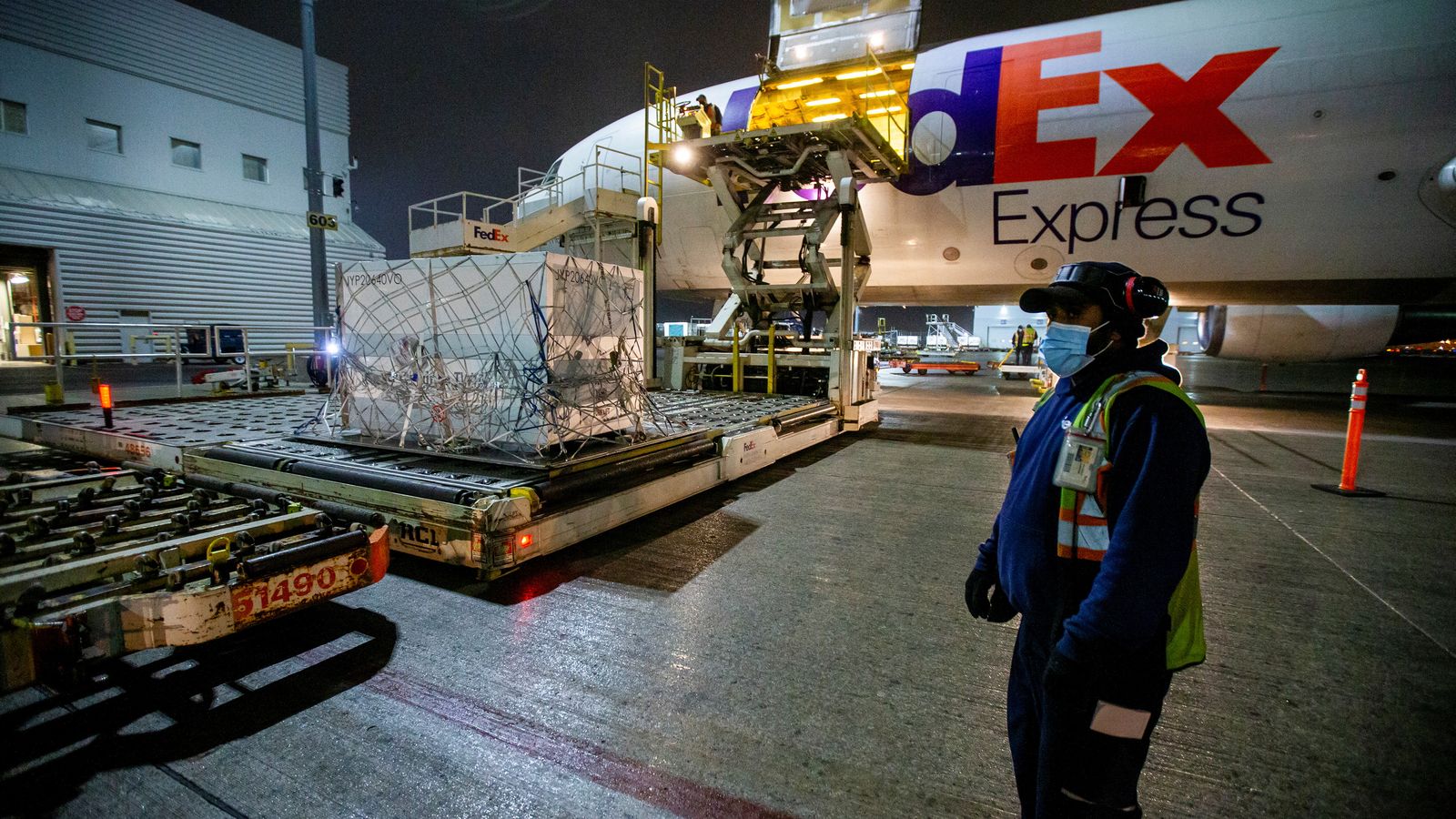 L'agressor ha ferit nombroses víctimes que treballaven en un dels magatzems de l'empresa FedEx