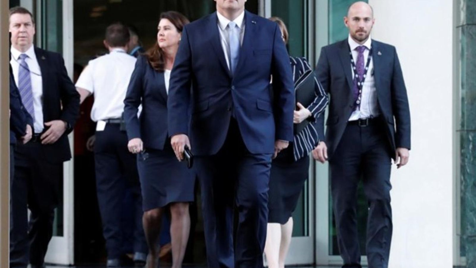 Scott Morrison ha sigut investit primer ministre d'Austràlia. Scott Morrison ha sigut investit primer ministre d'Austràlia.