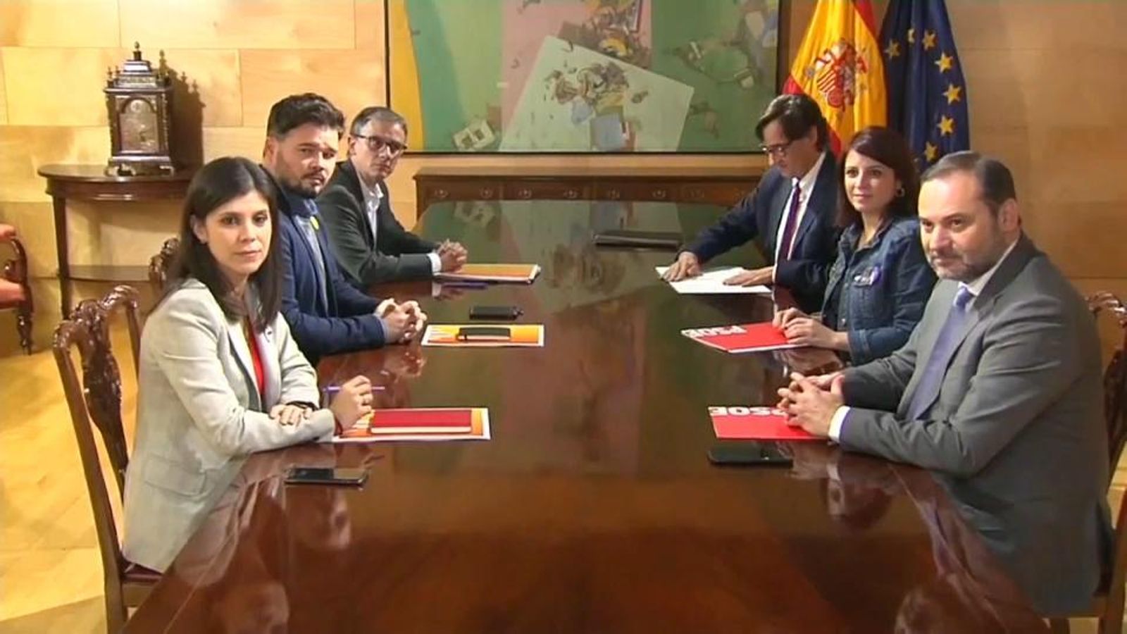 Imatge d'arxiu d'una de les reunions negociadores entre PSOE i ERC