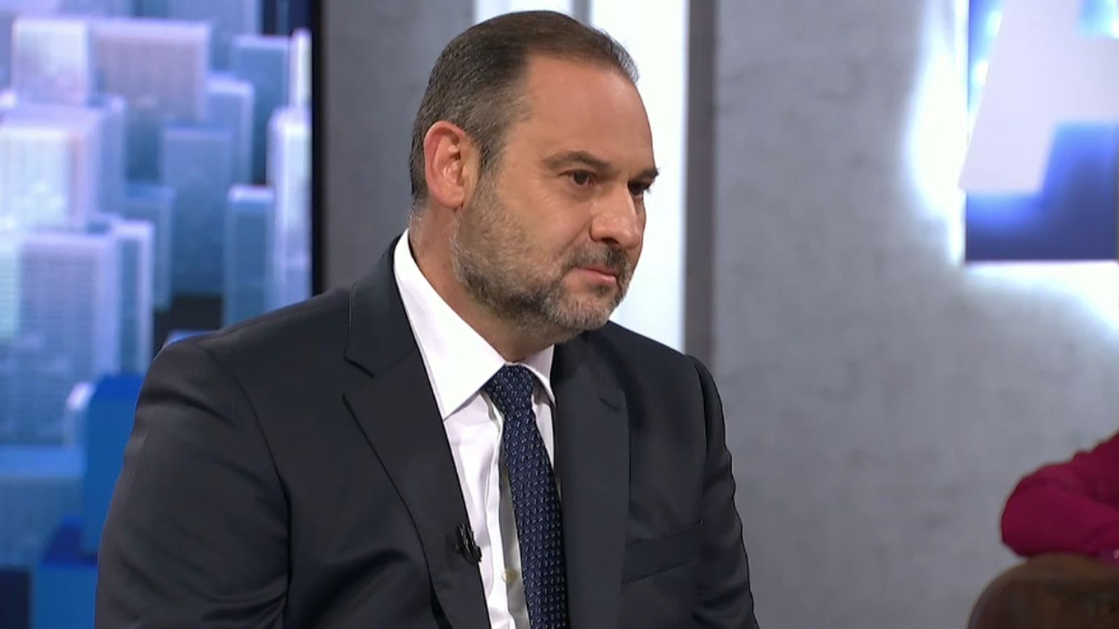 El ministre de Transports, Mobilitat i Agenda Urbana, José Luis Ábalos, durant l'entrevista al programa 'A la Ventura'