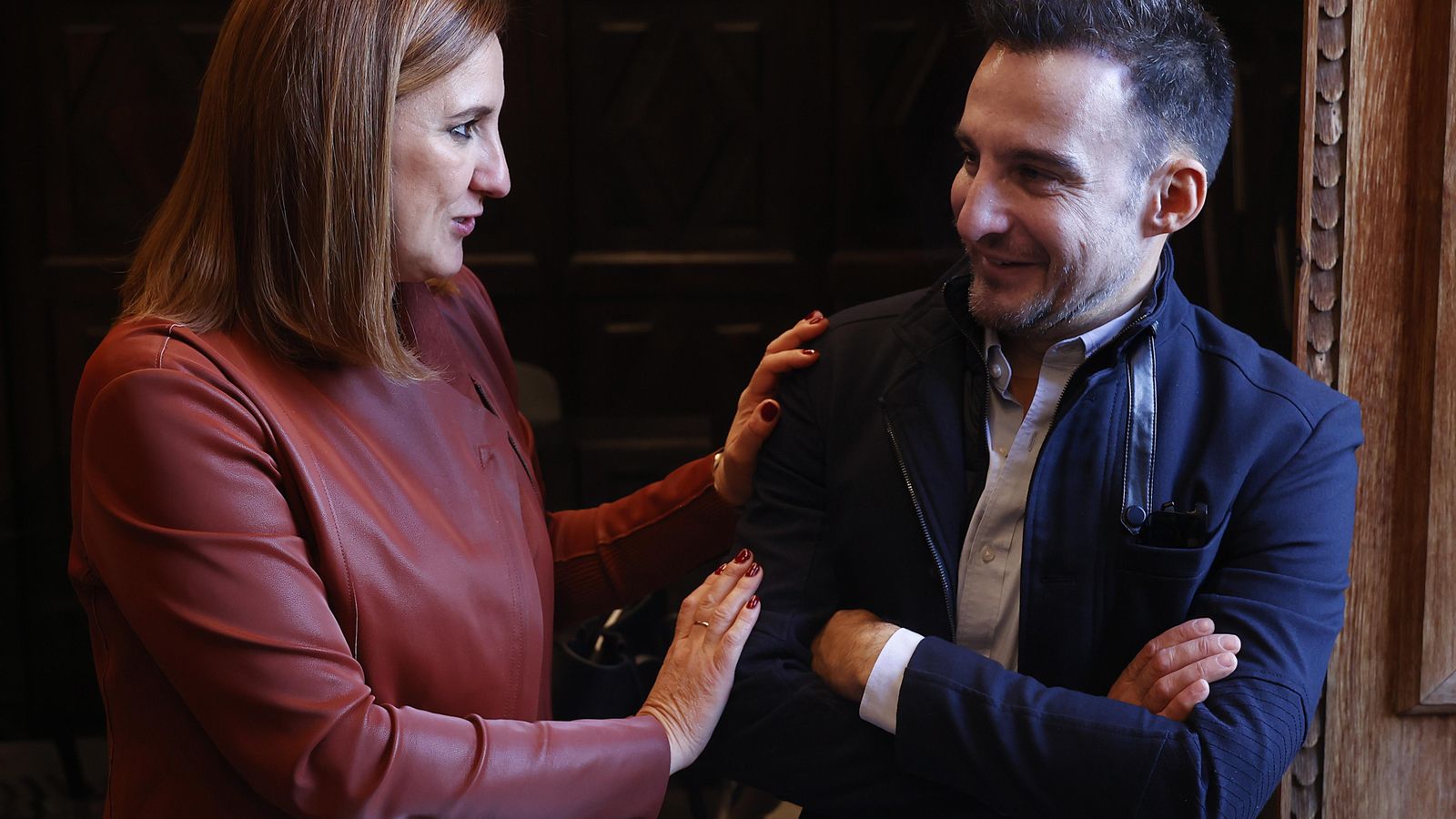L'alcaldessa de València, María José Catalá, es reuneix amb el director de cinema Alejandro Amenábar, a l'Ajuntament