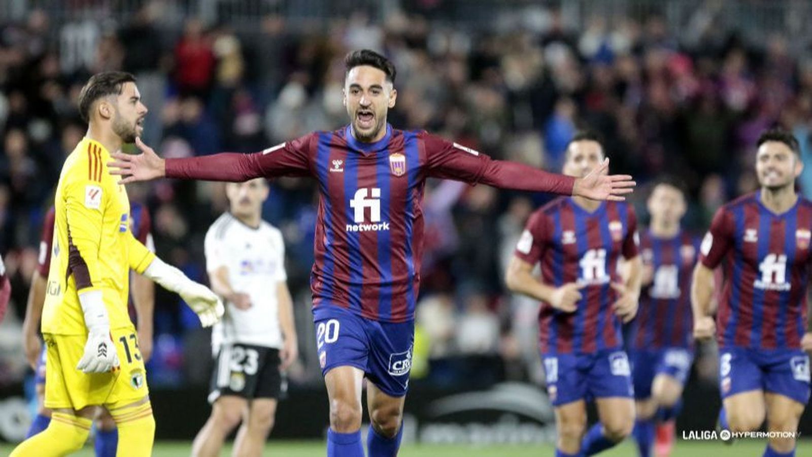 Chapela celebra el gol