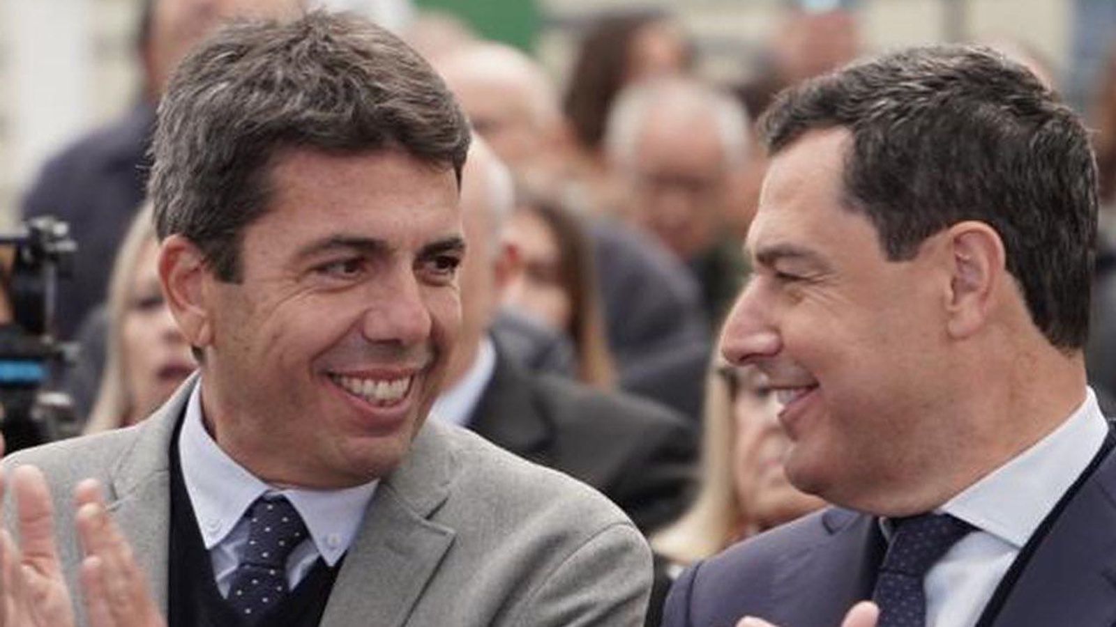 Carlos Mazón i Juanma Moreno Bonilla celebren el dia d'Andalusia a Alfafar