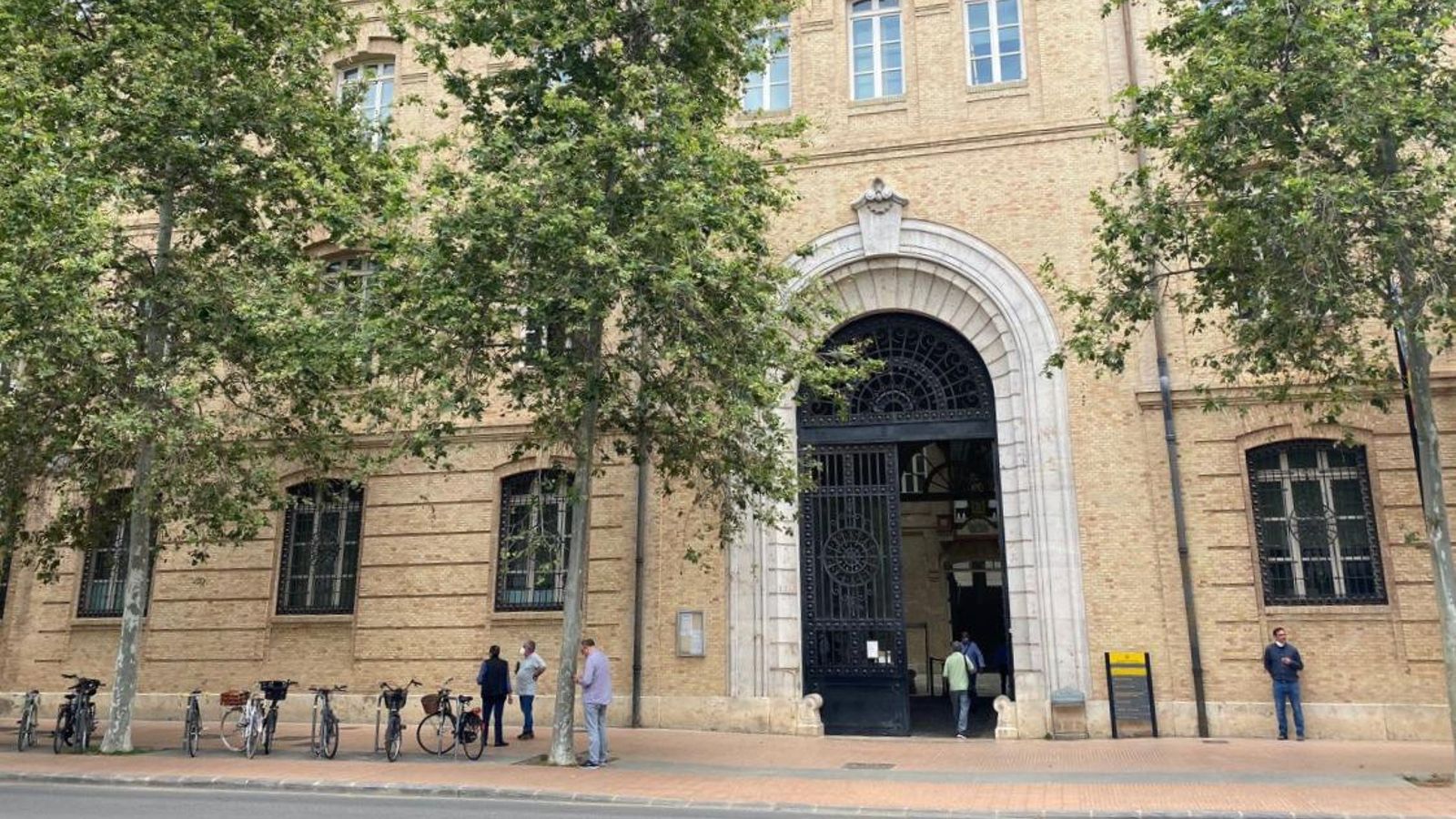 L'edifici de Tabacalera