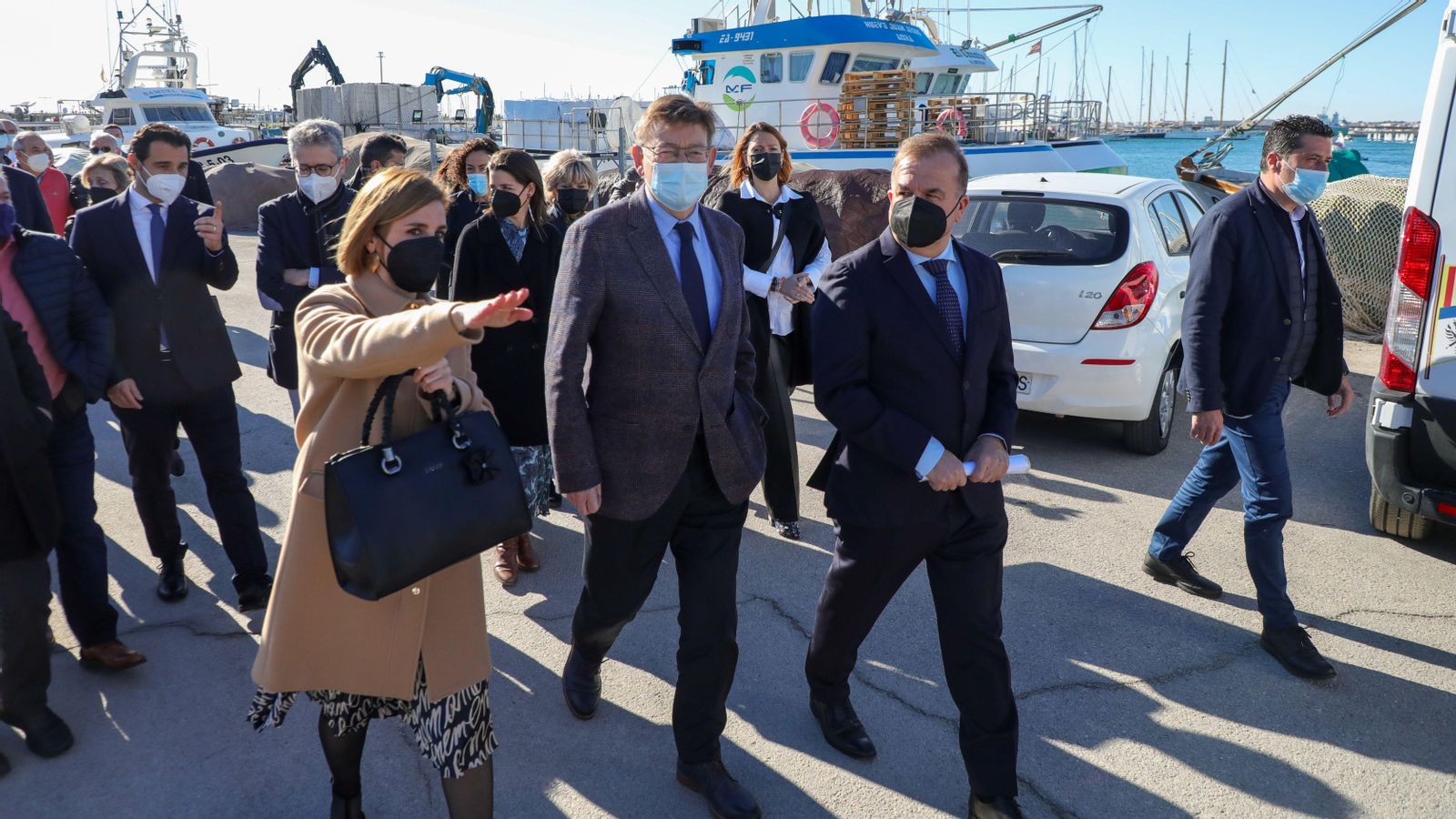 Ximo Puig al port de Torrevella