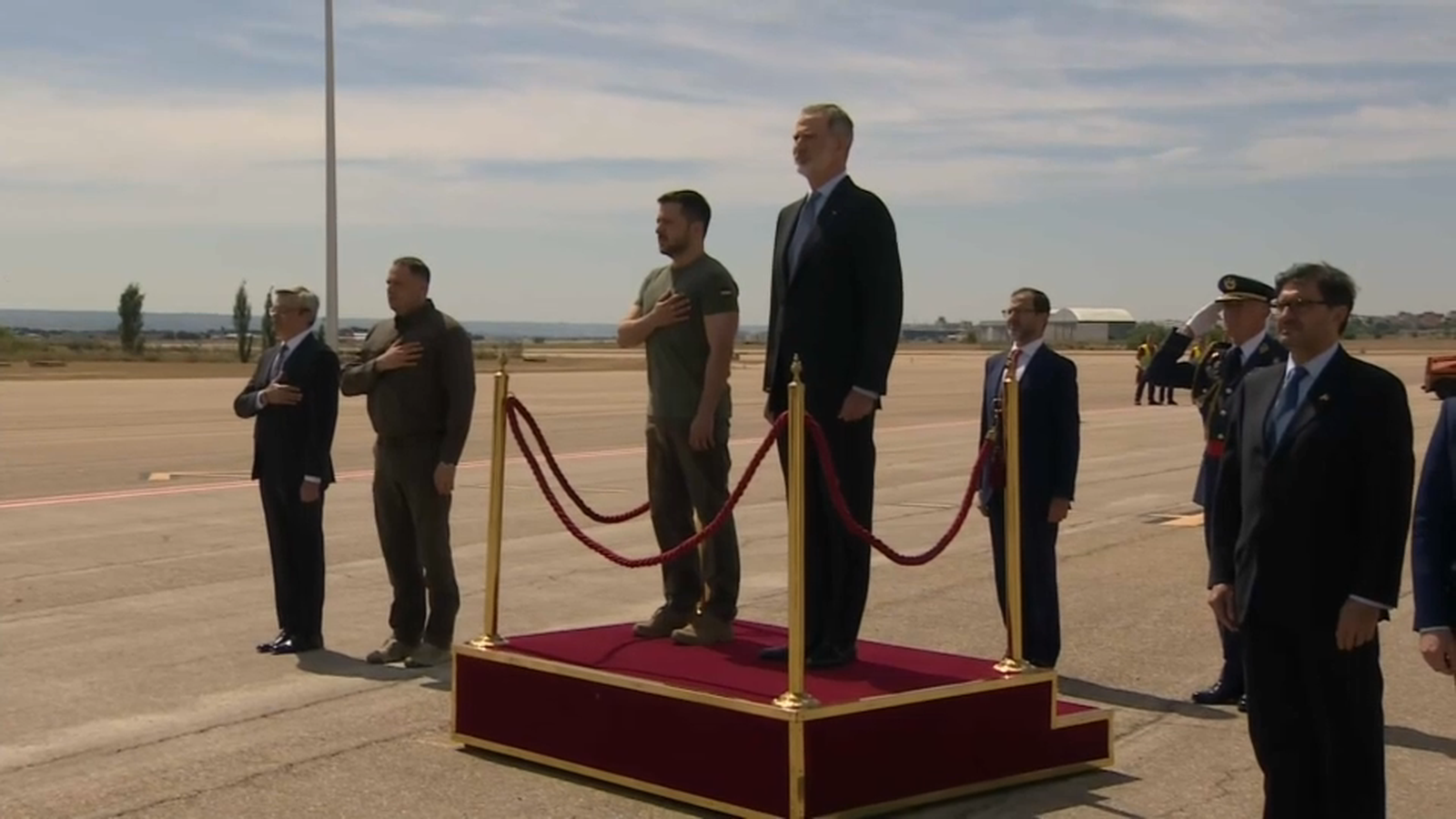 El rei Felip VI rep Zelenski en la seua visita a Espanya