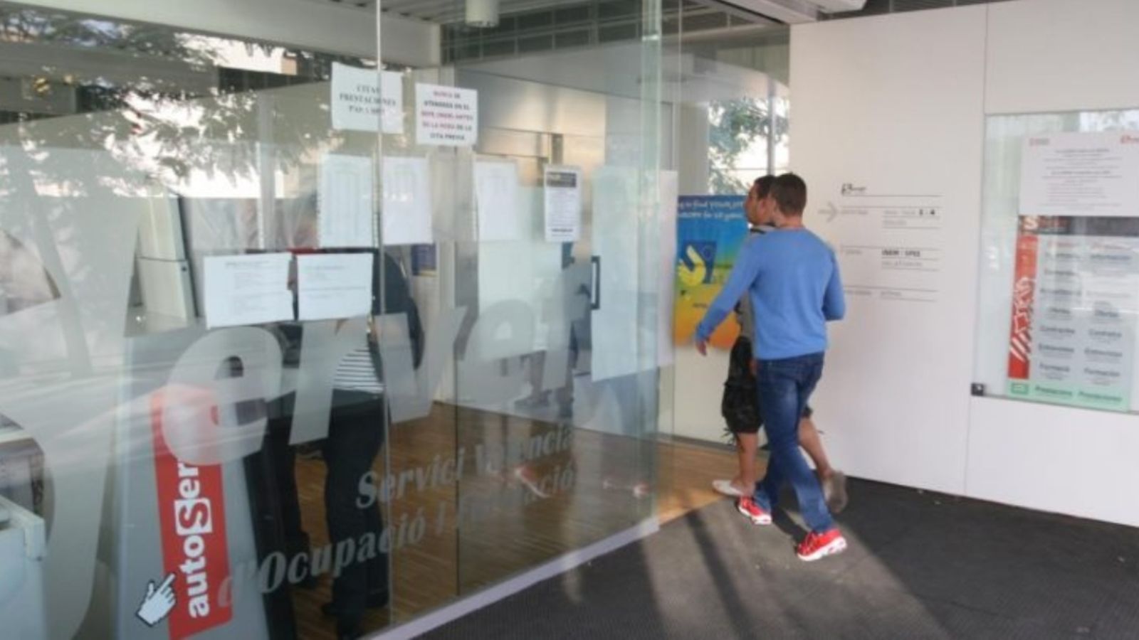 Cursos gratuïts per a millorar la qualificació de persones desocupades