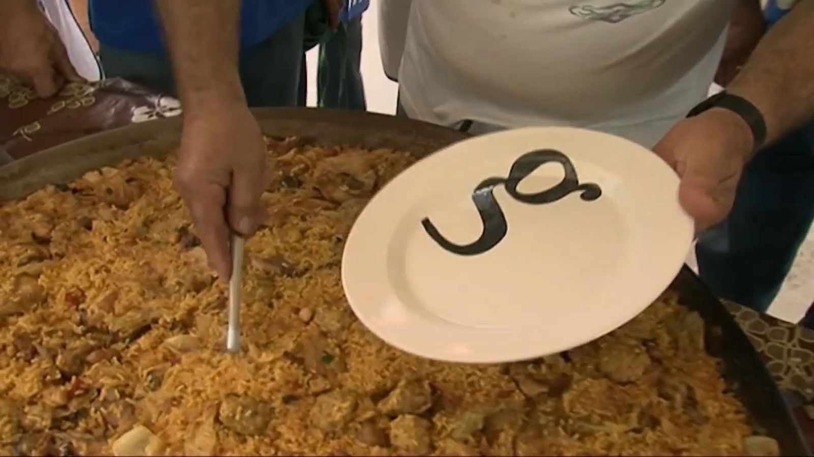 Encontres en la tercera paella