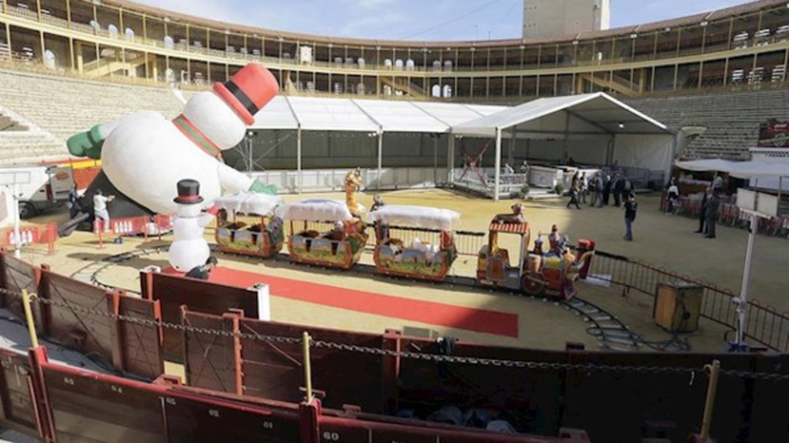 Plaça de Bous d'Alacant amb les activitats programades per a aquest Nadal