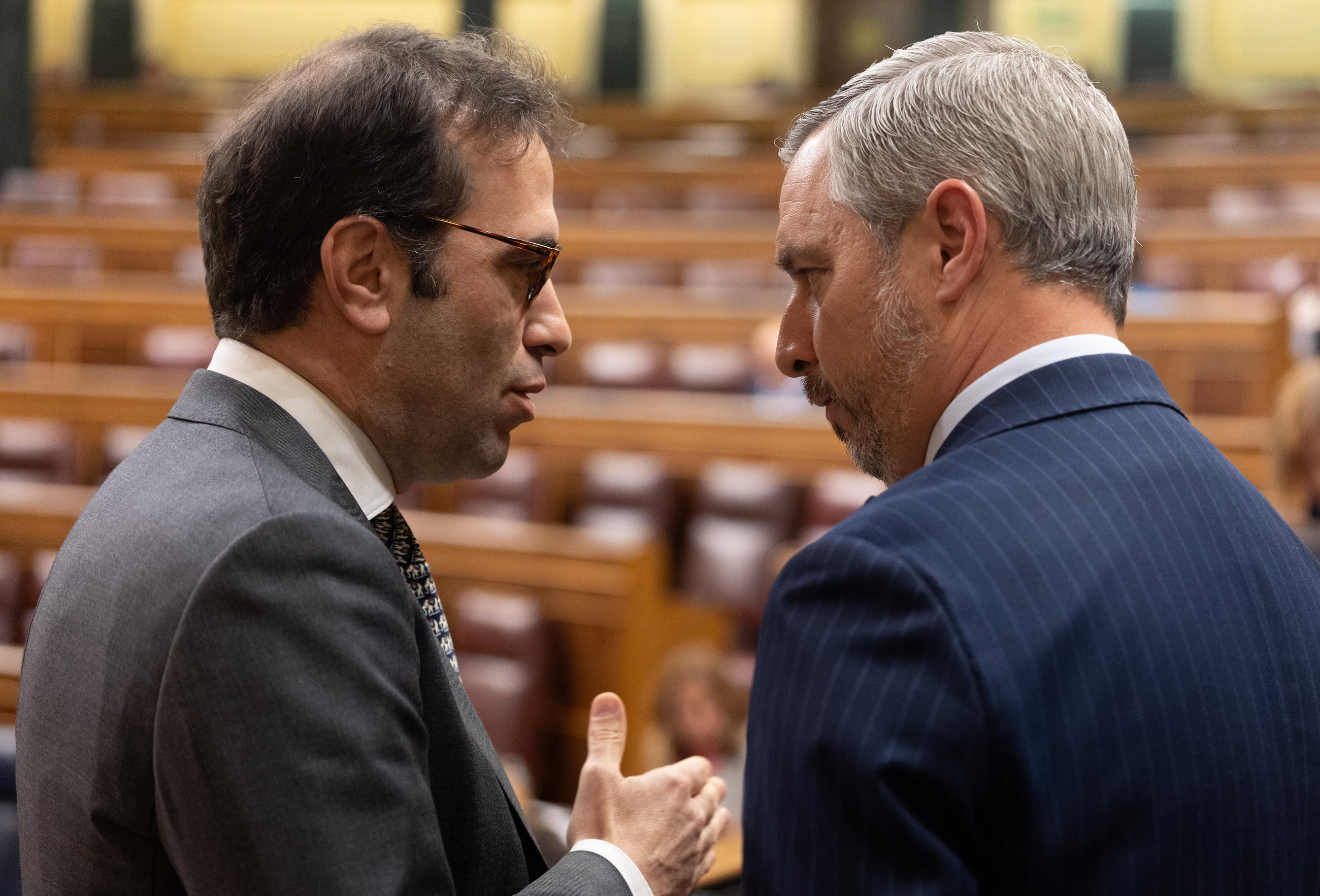 El ministre d'Economia, Carlos Cuerpo i el vicesecretari d'Economia del PP, Juan Bravo en una imatge d'arxiu El ministre d'Economia, Carlos Cuerpo i el vicesecretari d'Economia del PP, Juan Bravo en una imatge d'arxiu