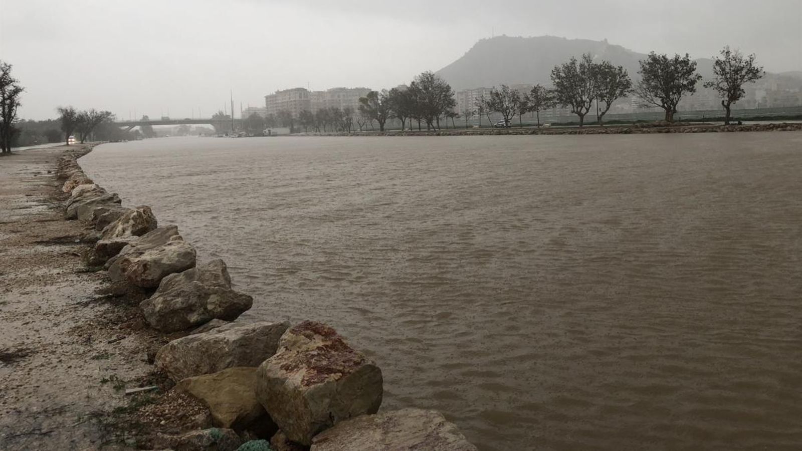 El riu Xúquer, en una imatge d'arxiu El riu Xúquer, en una imatge d'arxiu