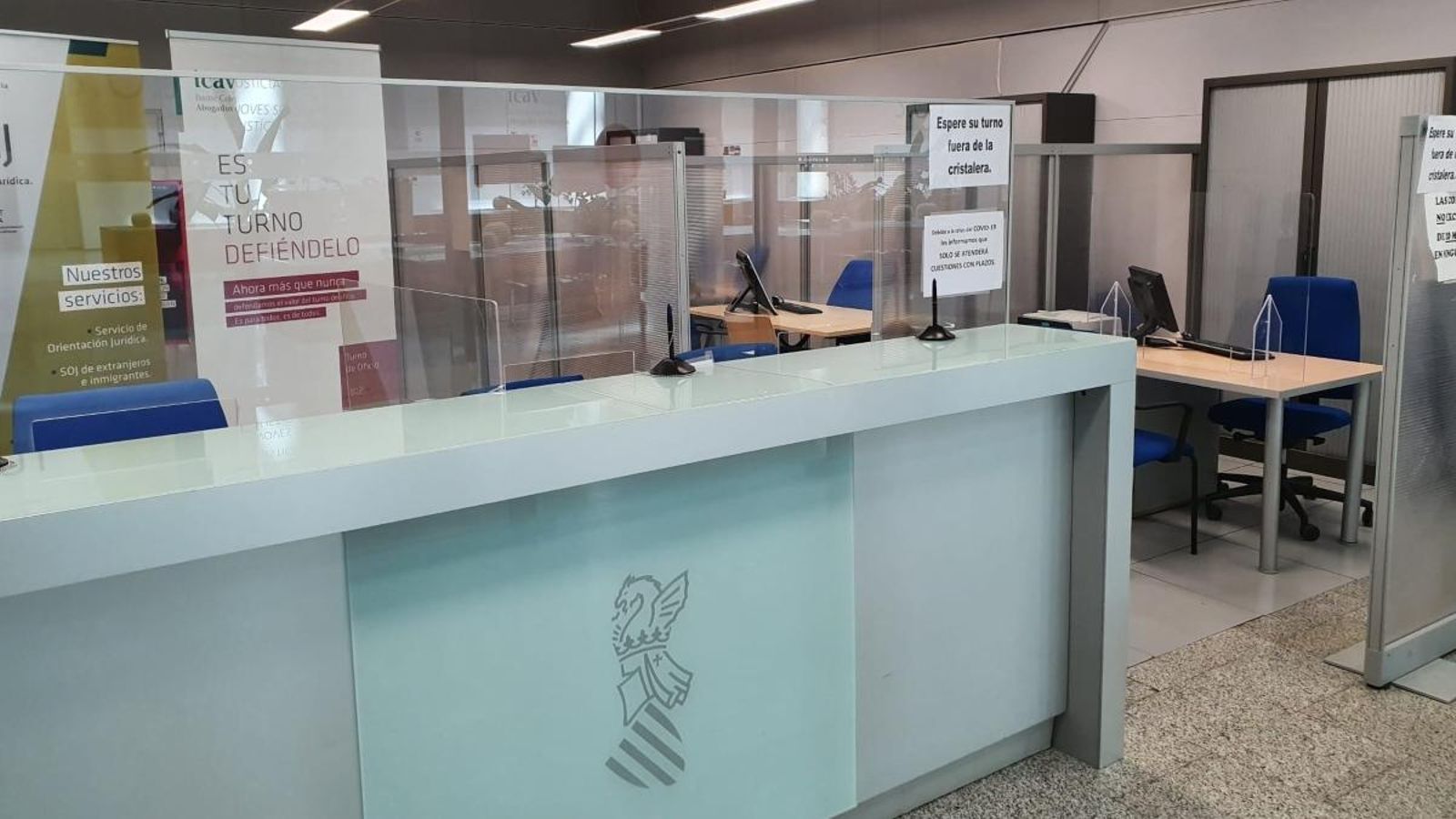 Un possible cas de coronavirus obliga a desallotjar un jutjat de València
