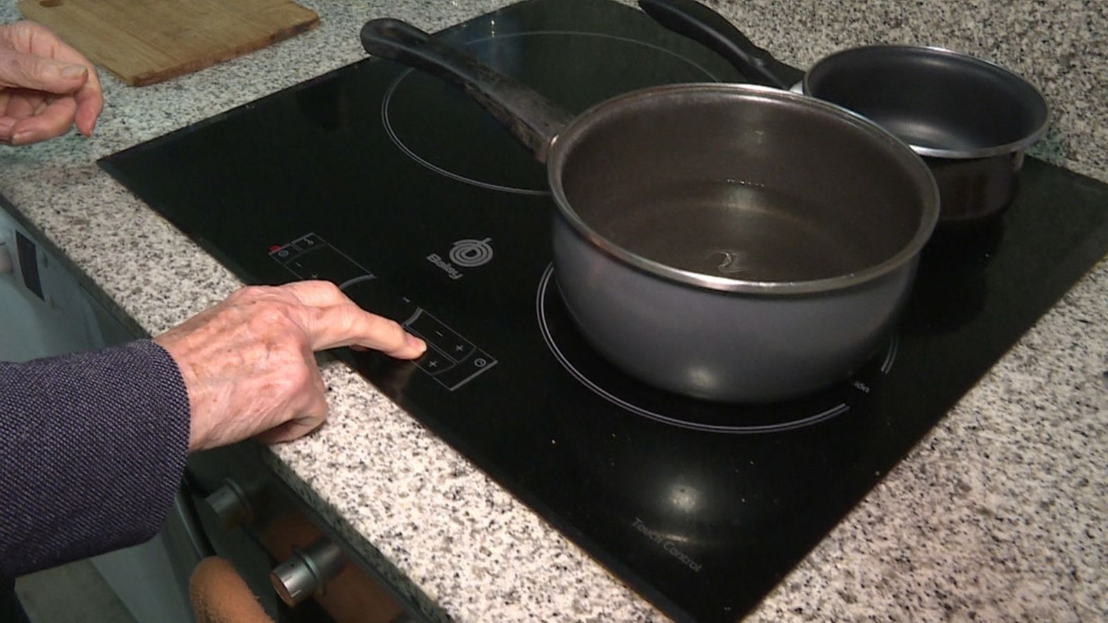 Cinc consells per a estalviar en la factura de la llum