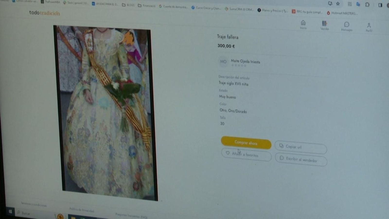 La venda d'indumentària fallera augmenta a través de plataformes de segona mà