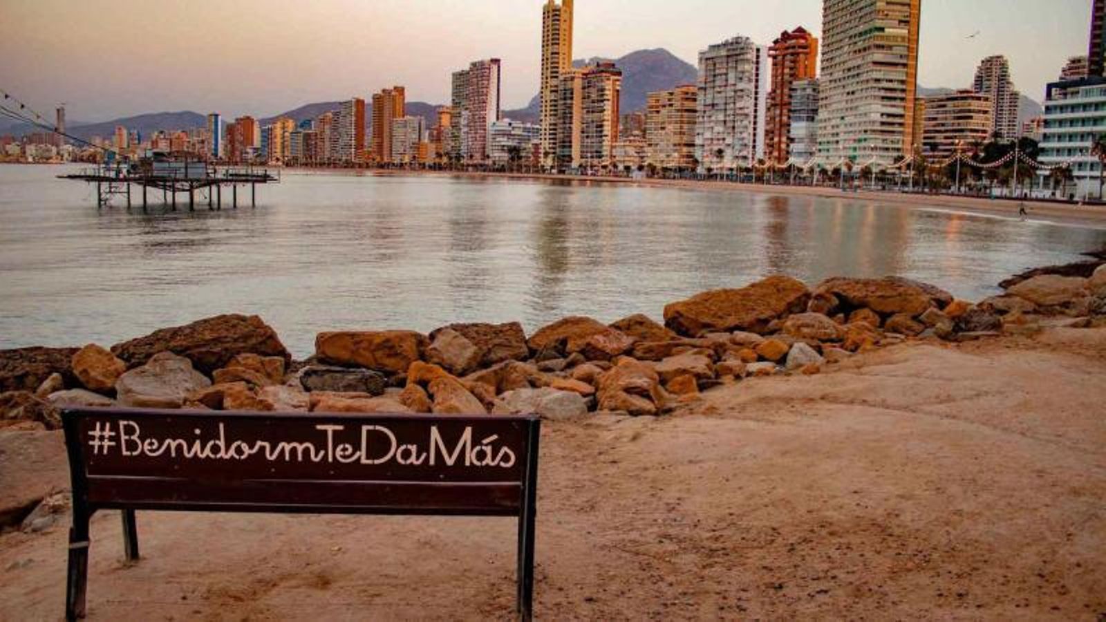 Els destins més demandats són Benidorm, Calp, Peníscola, Elx, Altea, València, Morella, Gandia, Dénia i Alacant