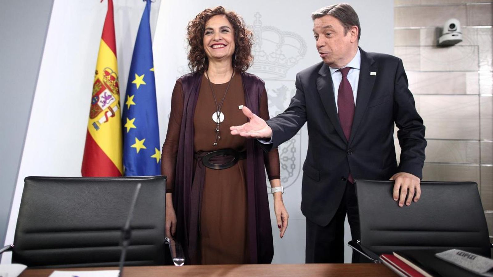 La ministra d'Hisenda i Portaveu del govern espanyol, María Jesús Montero, i el ministre d'Agricultura i Pesca, Luis Planas