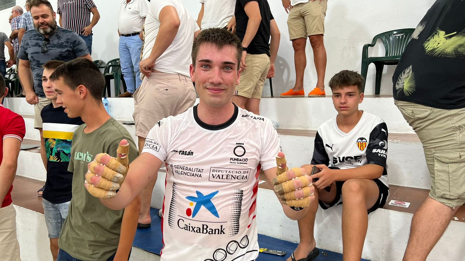 Salelles II celebra el triomf