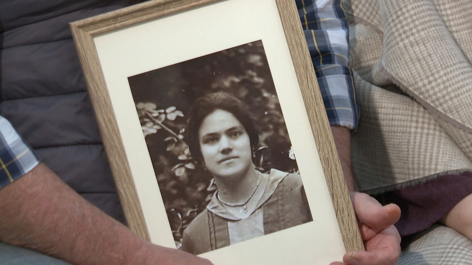 Els descendents de Trinidad Garrigues, torrentina afusellada pel franquisme, saben per fi què va passar amb la seua iaia