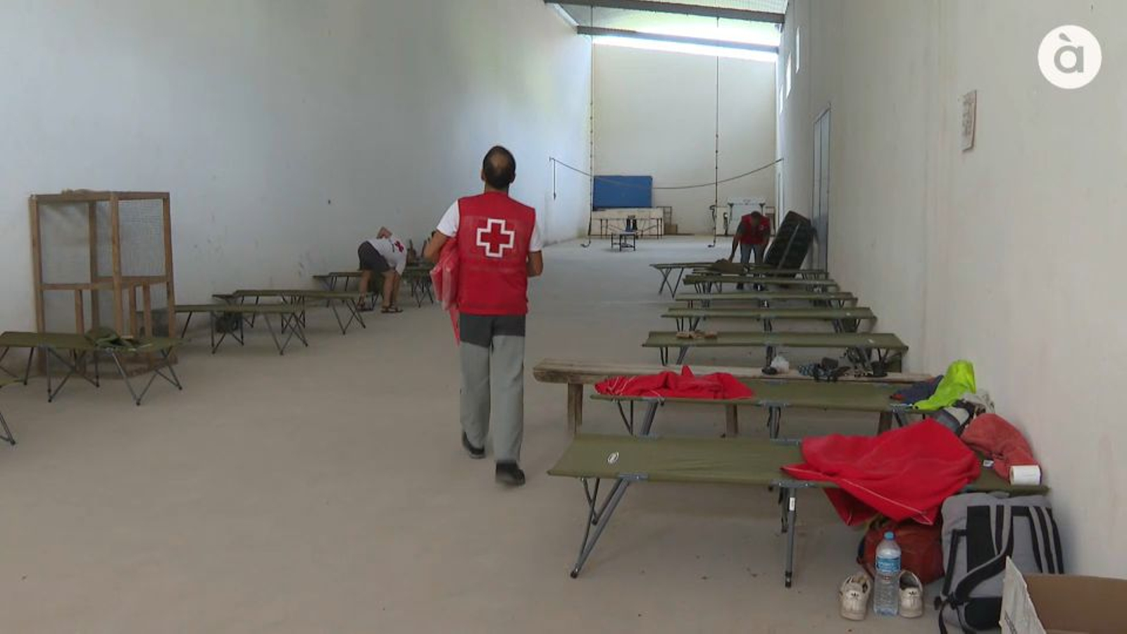 Creu Roja organitza l'acolliment dels desallotjats