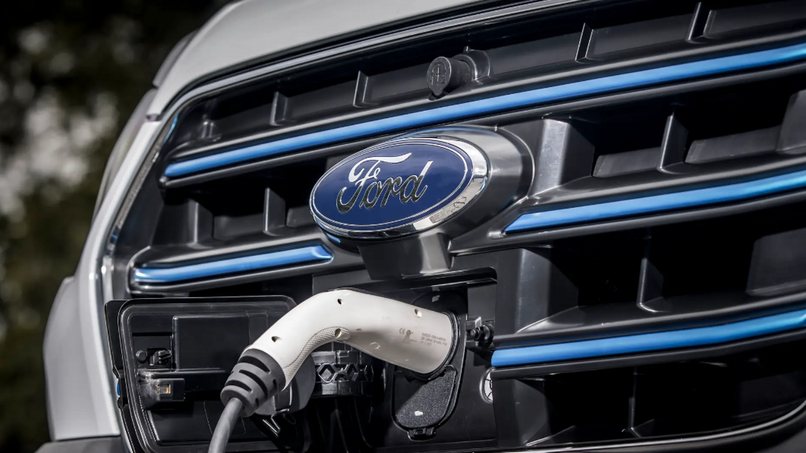 Recàrrega d'un cotxe elèctric