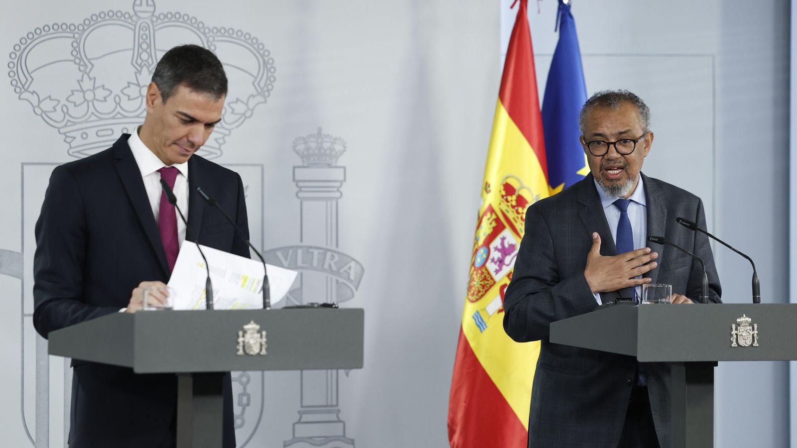 El president espanyol, Pedro Sánchez, i el director de l'OMS, Tedros Adhanom, este dimarts