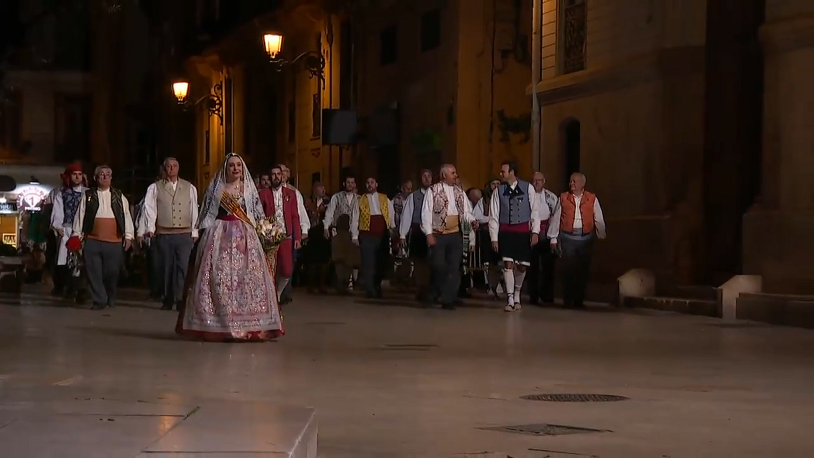 Ofrena Falles 20:00 - 21:00