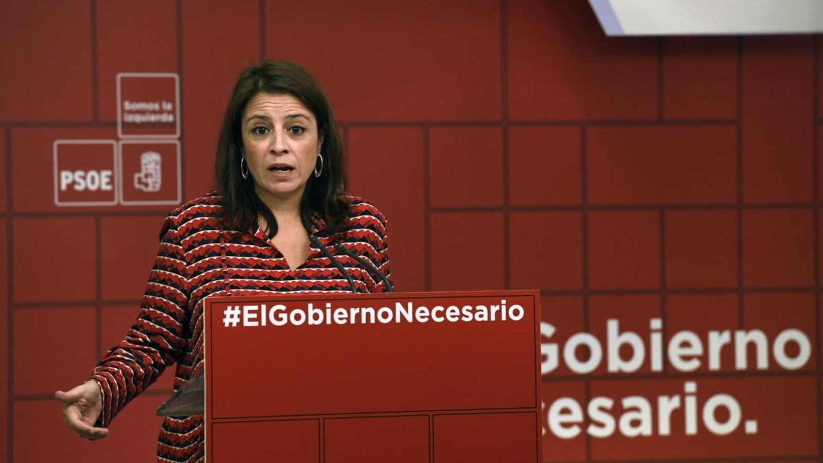 La vicesecretària general del PSOE, Adriana Lastra, durant una roda de premsa