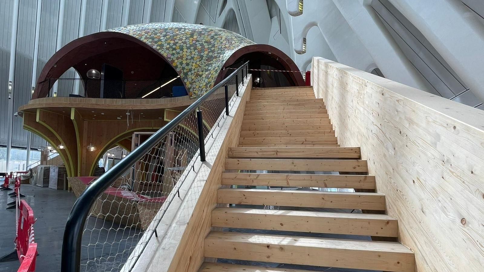 CaixaForum a l'interior de l'Àgora