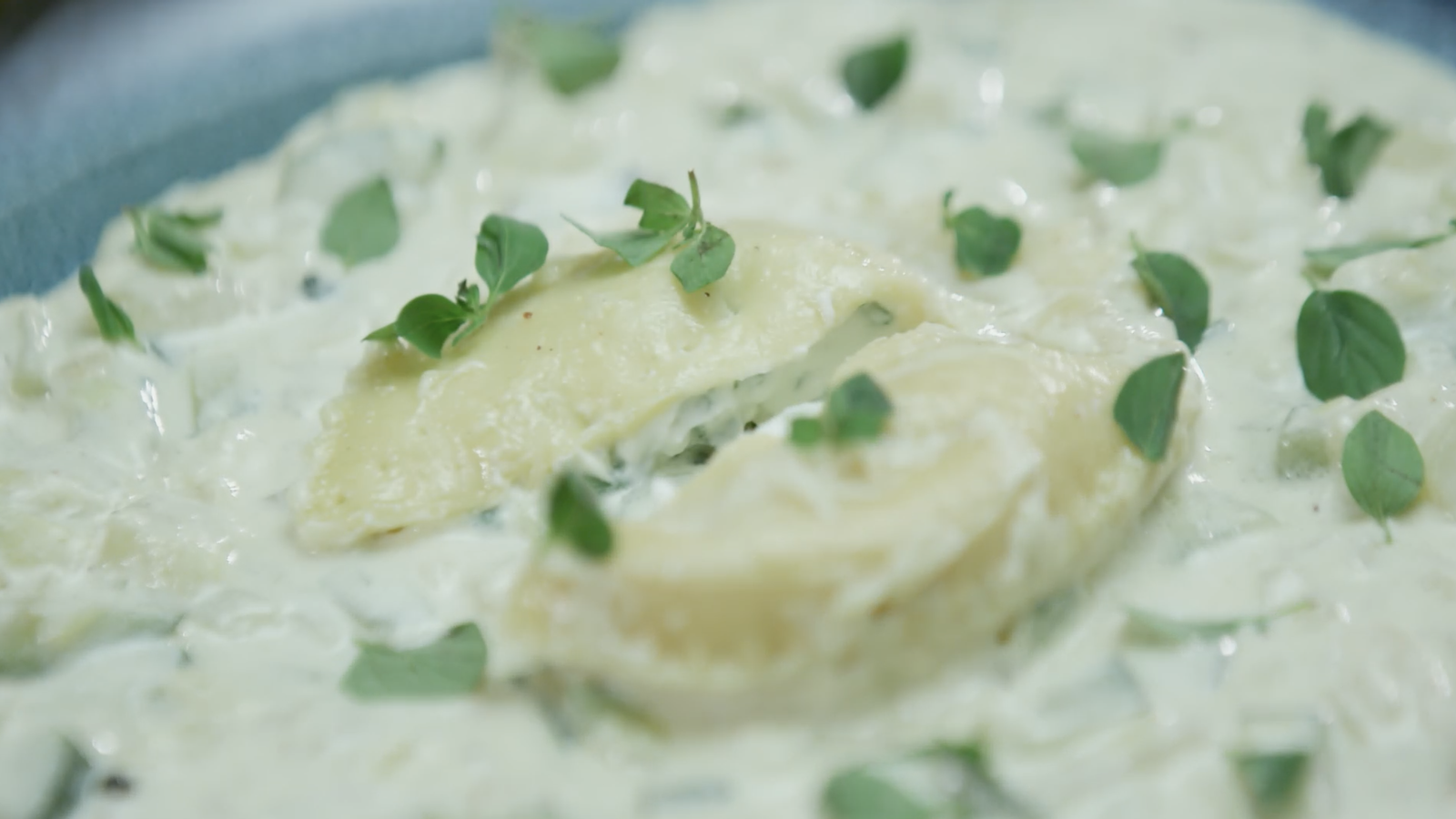 Raviolis casolans farcits de formatge i herbes