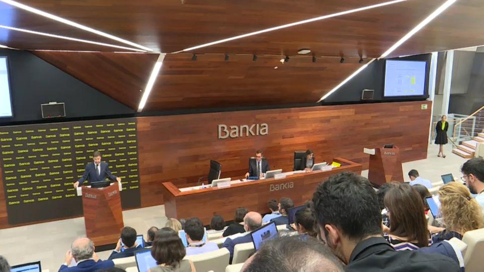 Bankia guanya 515 milions durant el primer semestre de l'any Bankia guanya 515 milions durant el primer semestre de l\'any