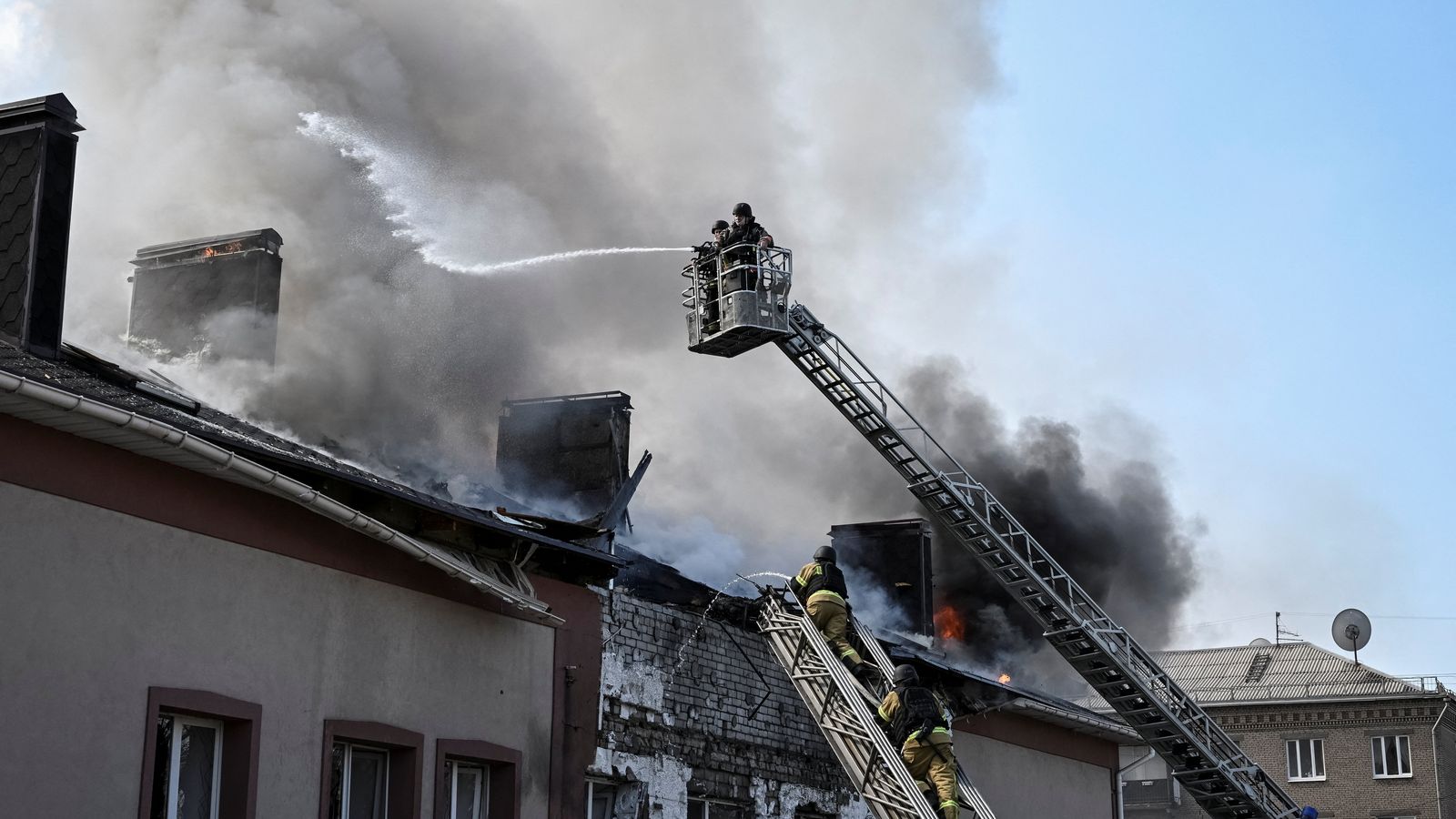 Conseqüències d'un atackt rus a Zaporíjia este dilluns