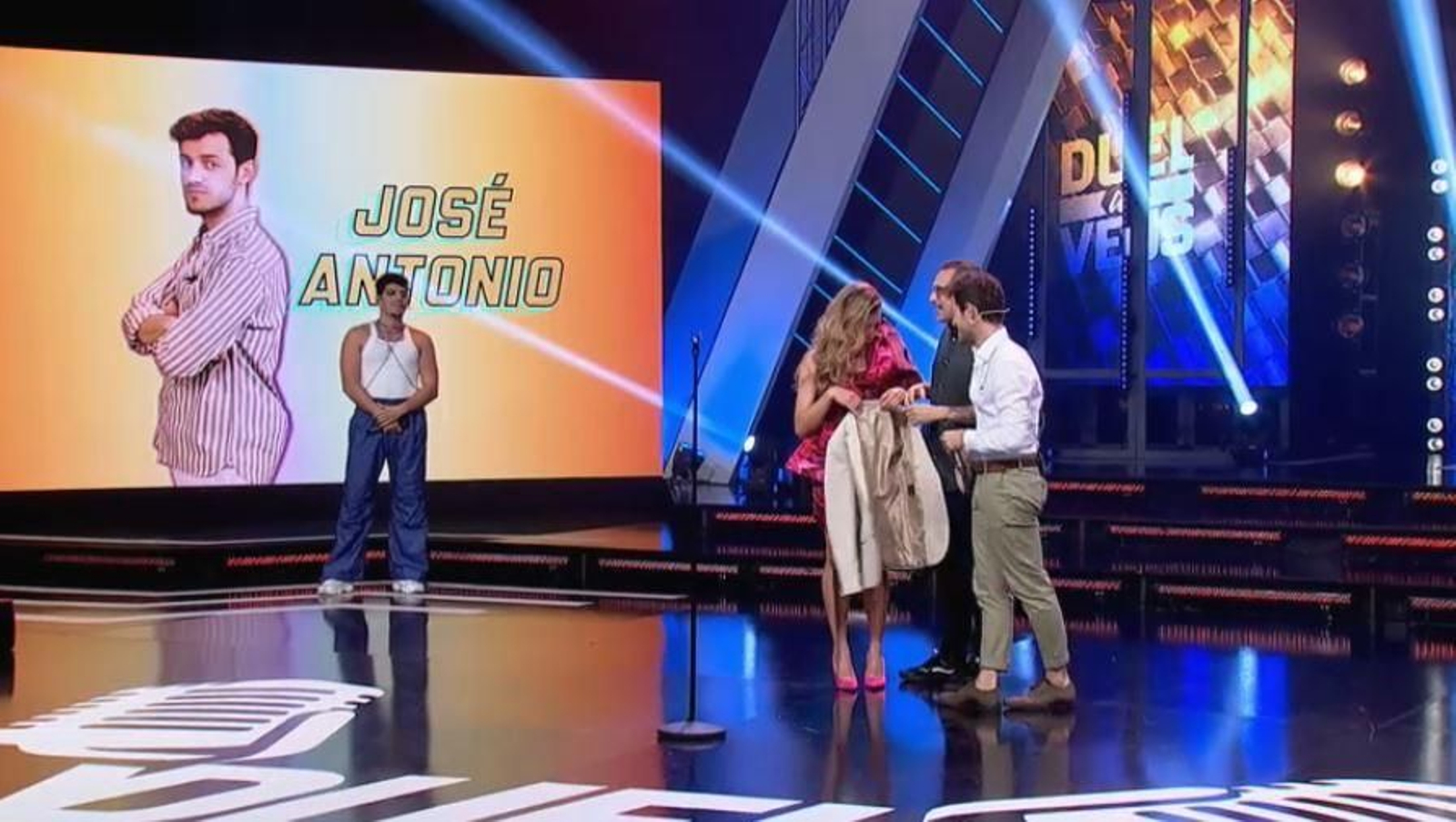 Diu Alex que l'americana està calenta i tot